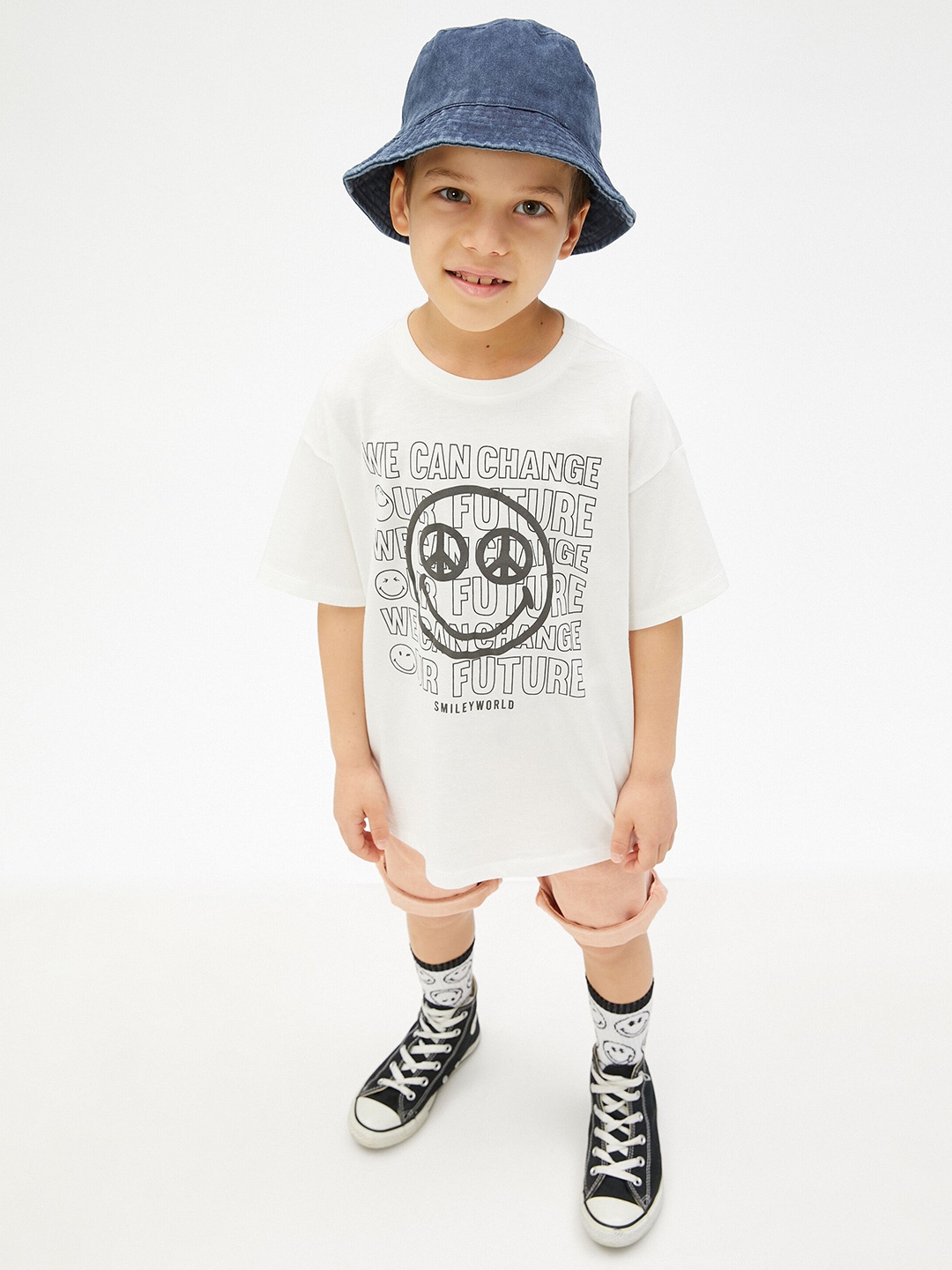 

Koton Boys Typography Printed Pure Cotton T-shirt, Beige