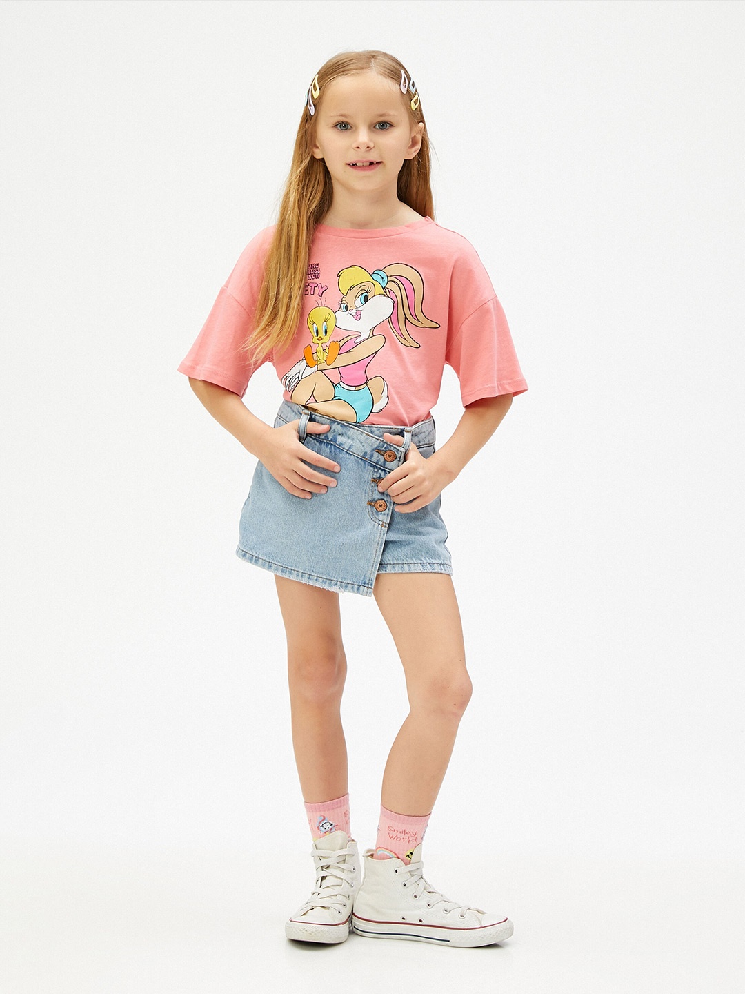 

Koton Girls Tweety Printed Drop-Shoulder Sleeves Pure Cotton T-shirt, Pink