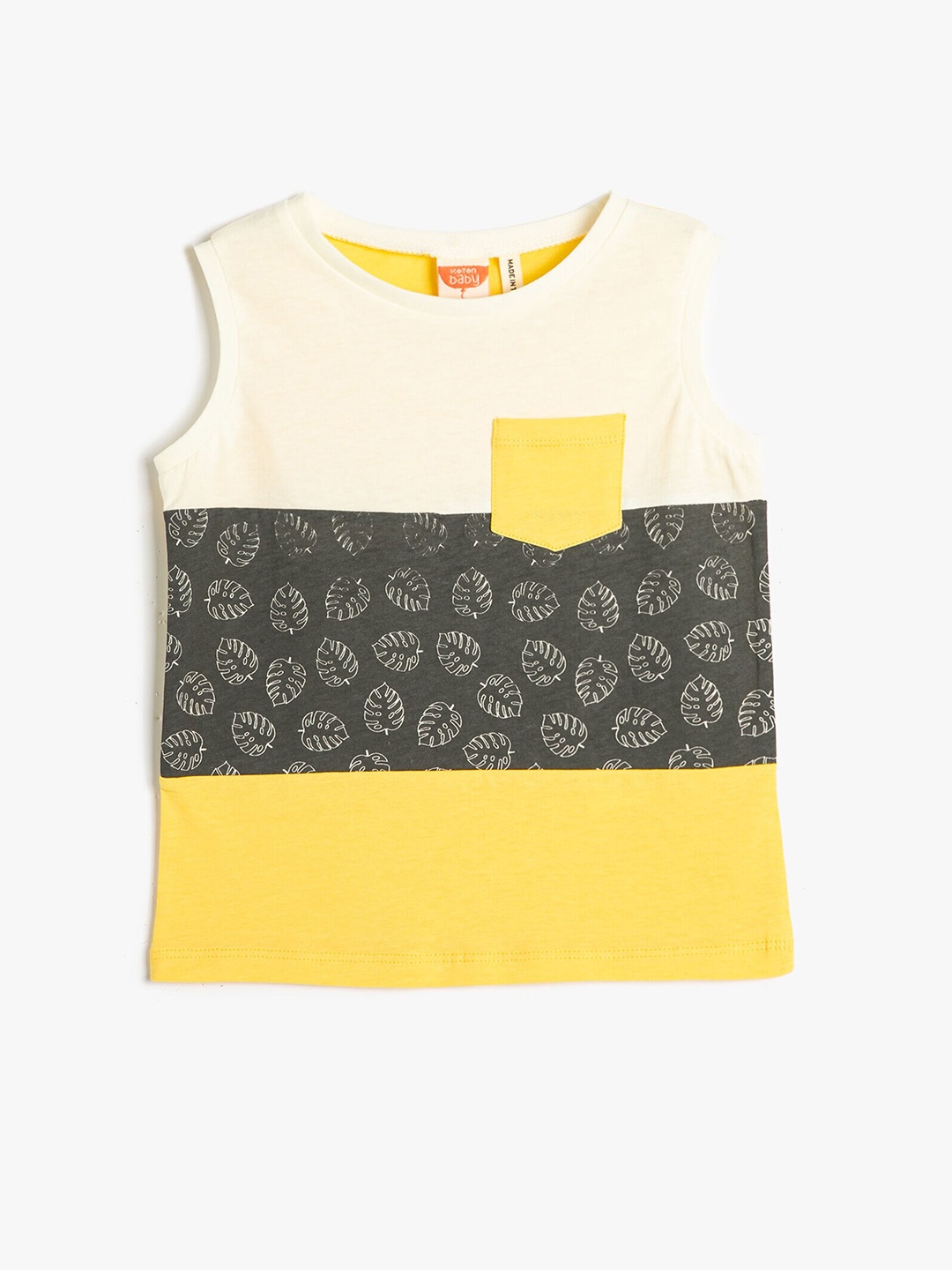 

Koton Boys Colourblocked Printed Pockets Pure Cotton T-shirt, Beige