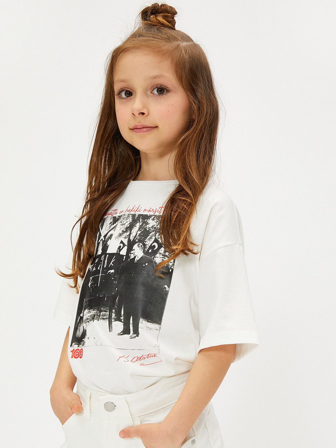 

Koton Girls Graphic Printed Pure Cotton T-shirt, White