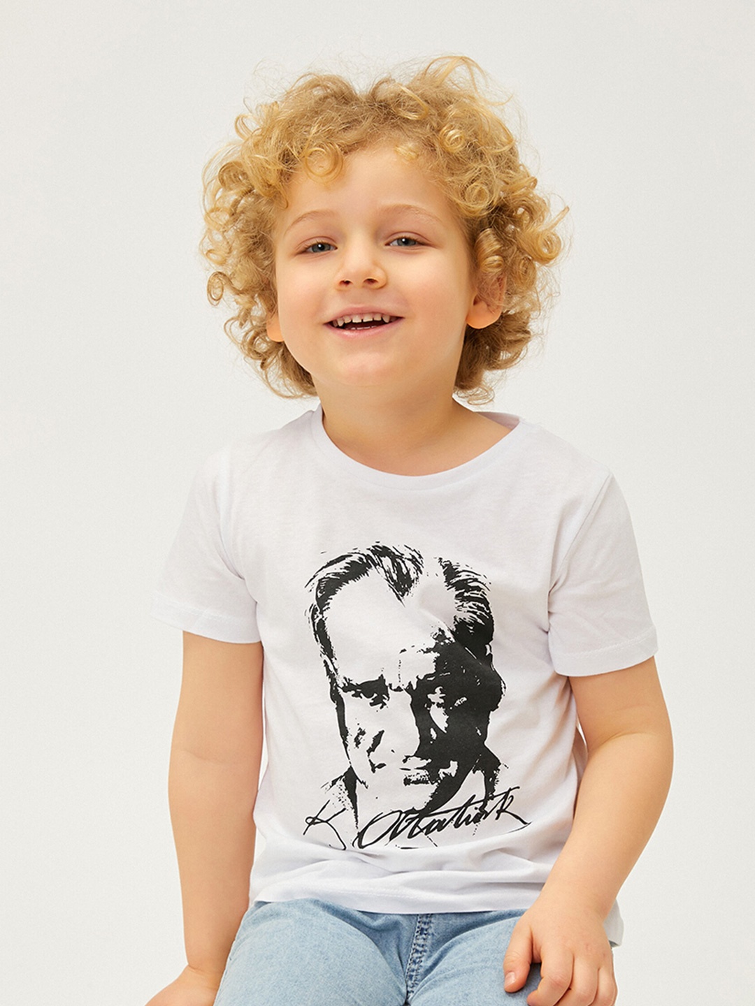

Koton Boys Graphic Printed Pure Cotton T-shirt, White