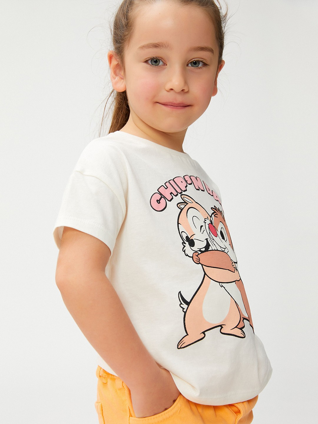 

Koton Infants Girls graphic Printed Pure Cotton Casual T-shirt, White