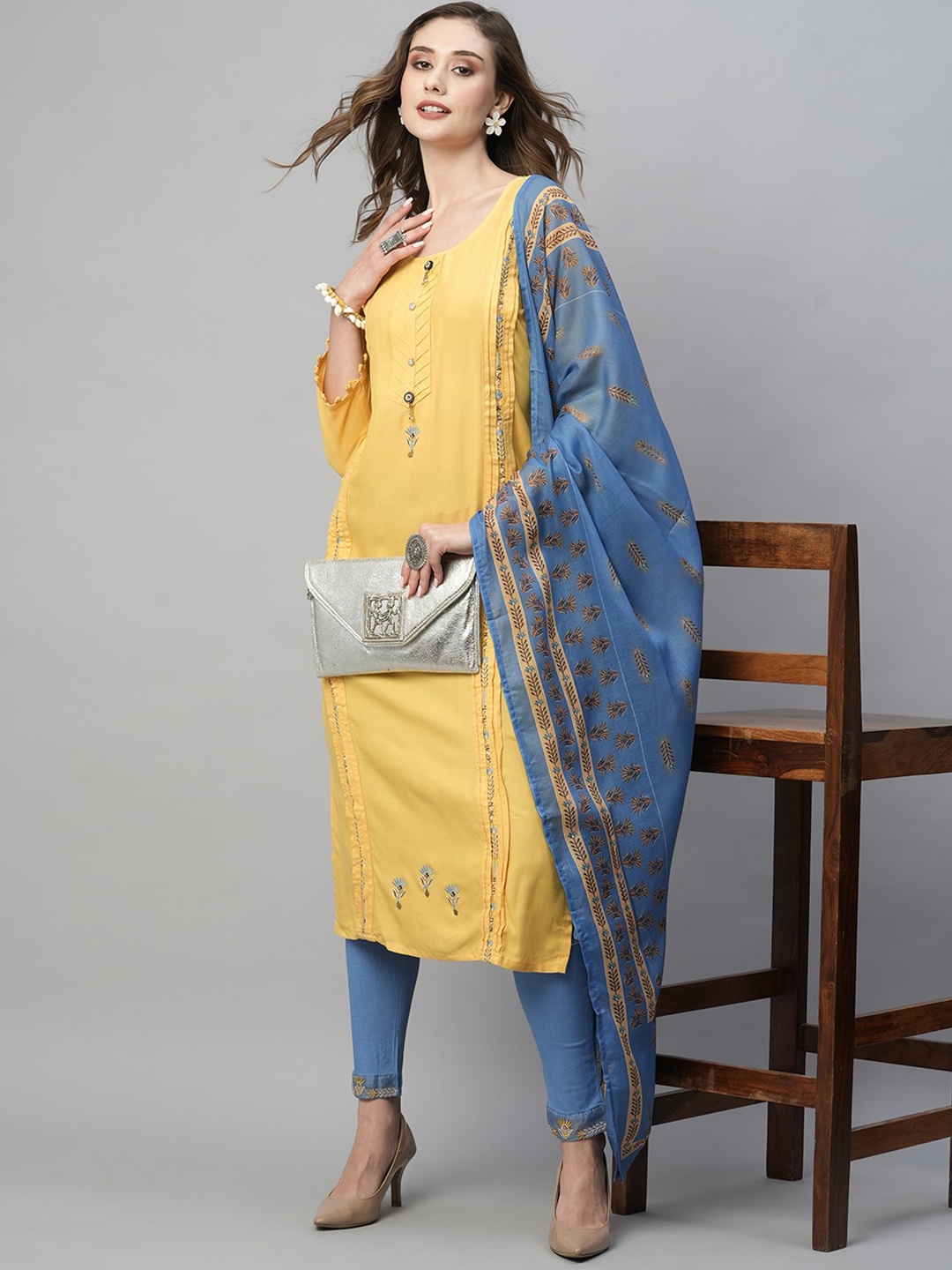 

Kiana House Of Fashion Ethnic Motifs Thread Work Detail Straight Kurta with Trousers & With Dupatta, Yellow