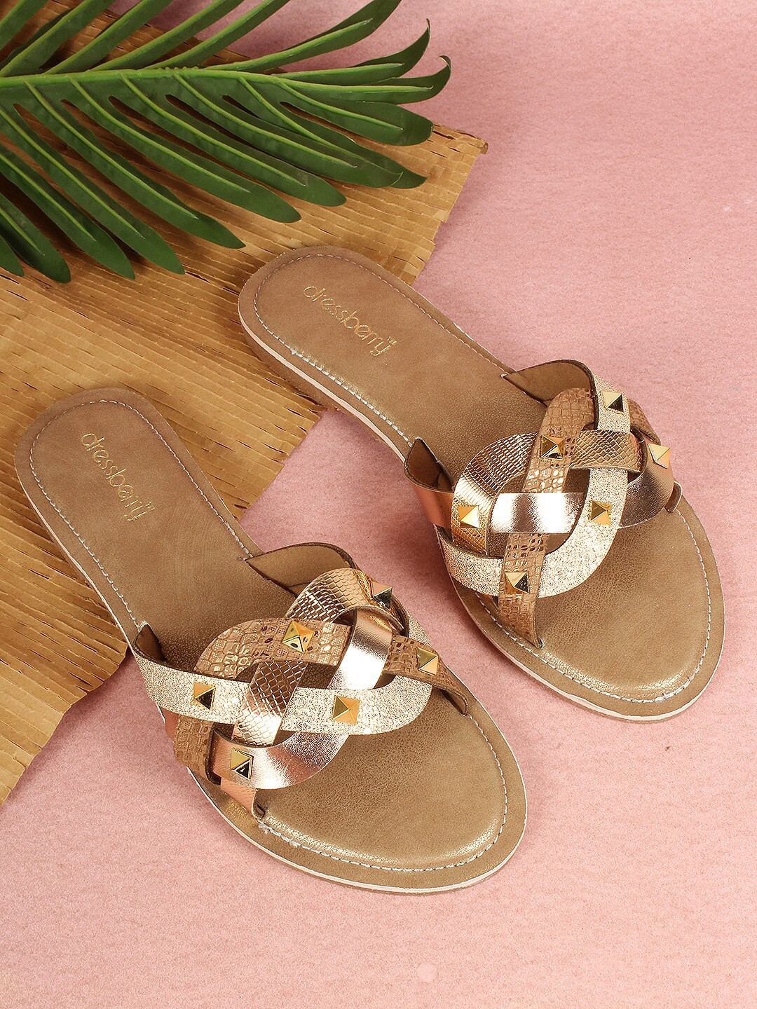 

DressBerry Gold Toned Embellished Party Open Toe Flats
