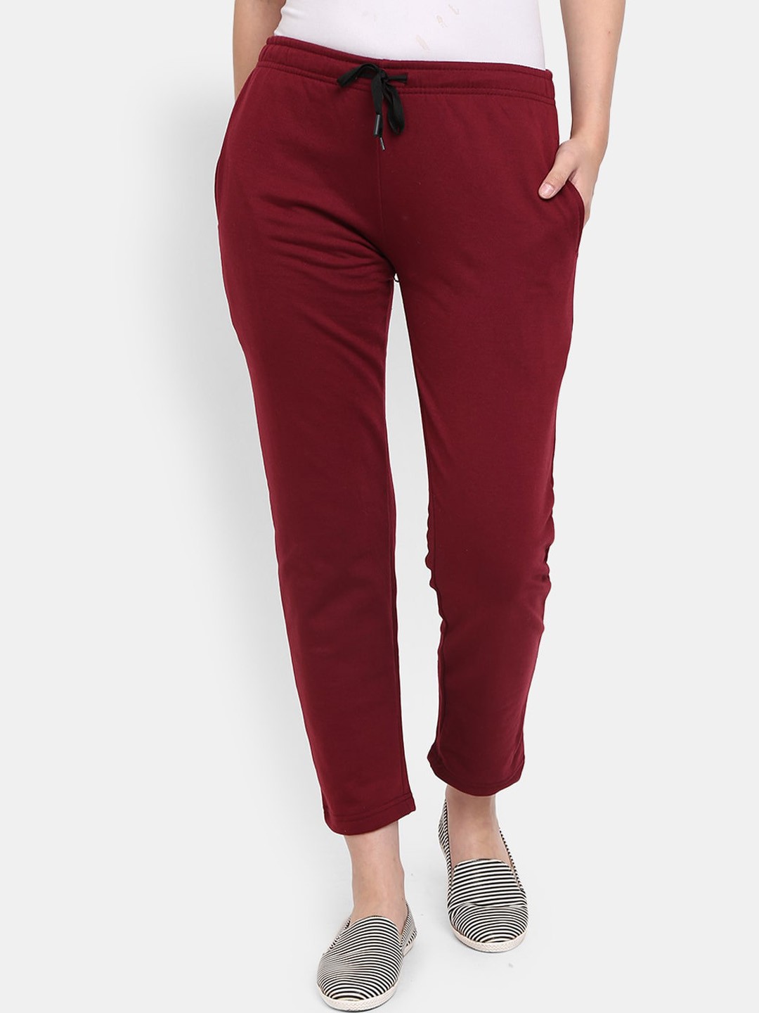 

V-Mart Women Mid Rise Fleece Track Pants, Maroon