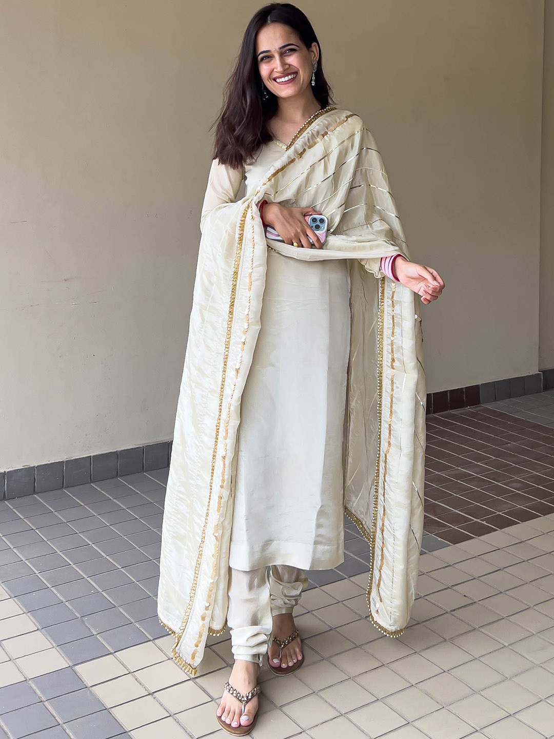

Urbanstree Beads and Stones Pure Silk Kurta with Churidar & With Dupatta, Gold