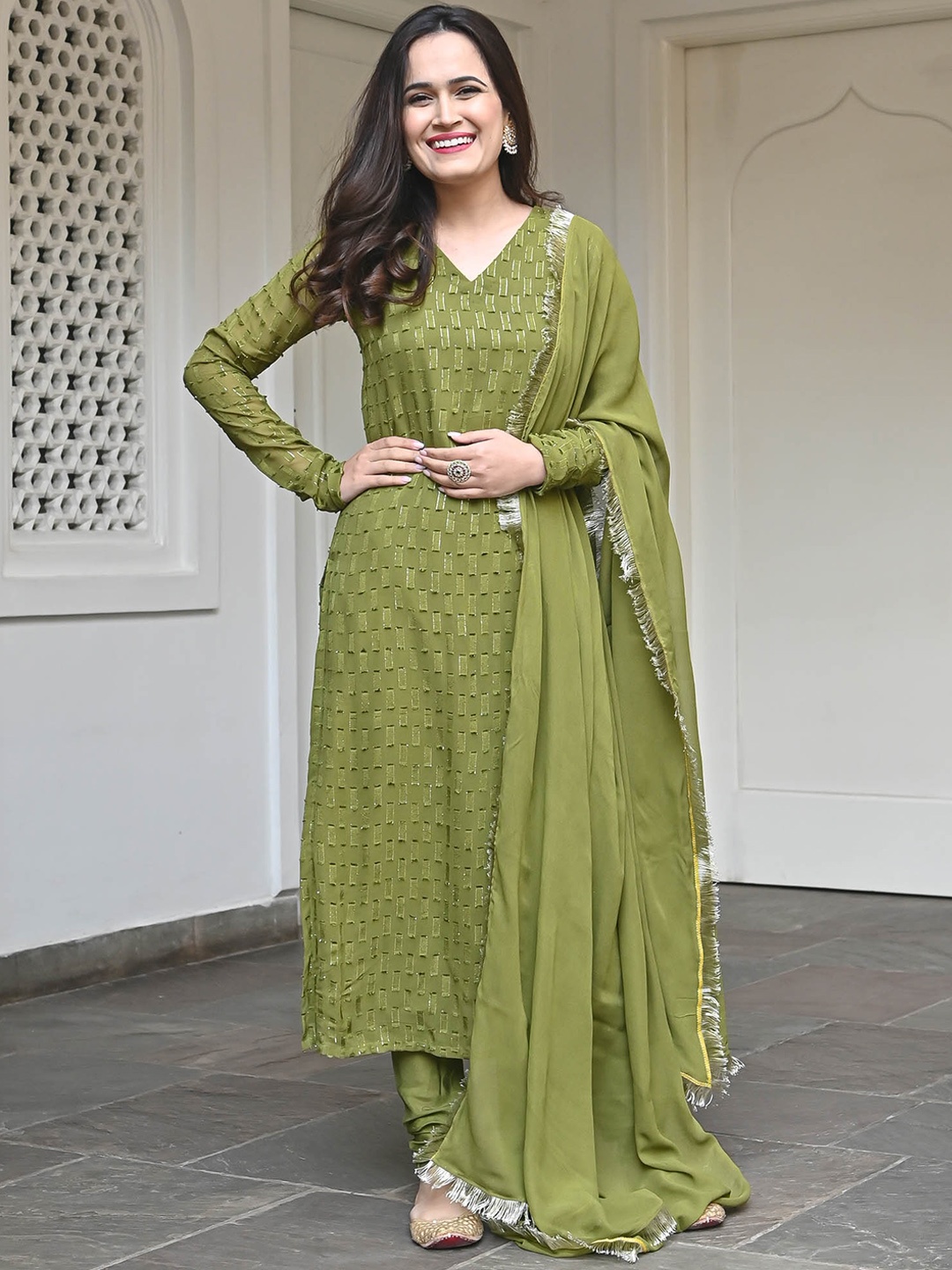 

Urbanstree Gotta Patti Straight Kurta With Trousers & Dupatta, Green