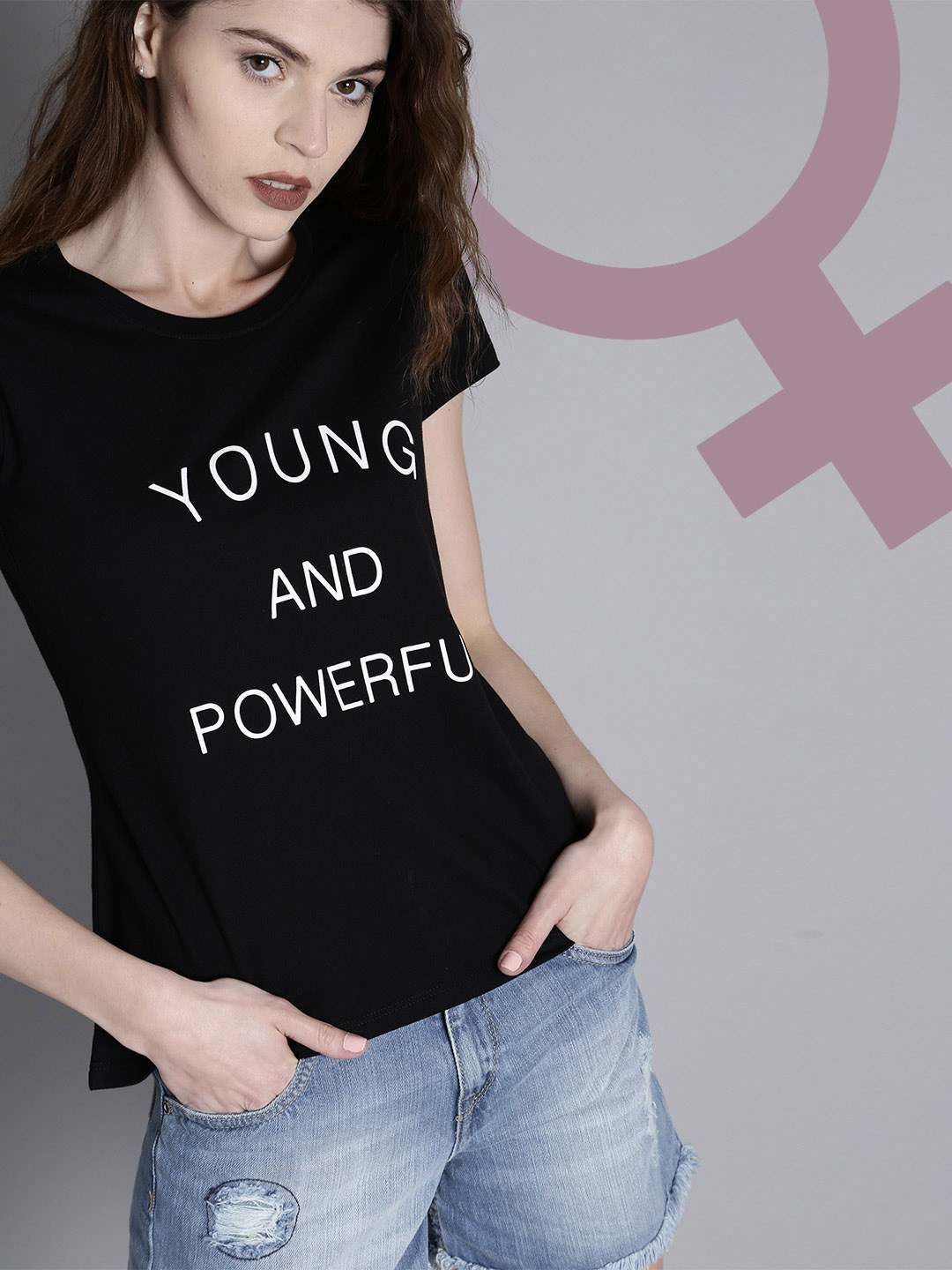 

Kook N Keech Women Black Printed Round Neck Pure Cotton T-shirt