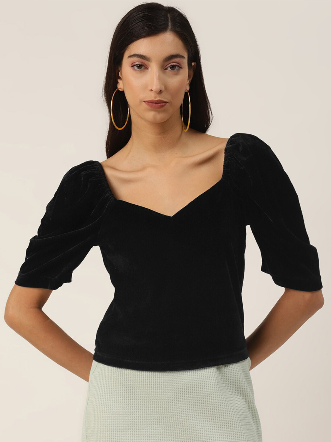 

Trend Arrest Square Neck Puffed Sleeves Velvet Fitted Top, Black