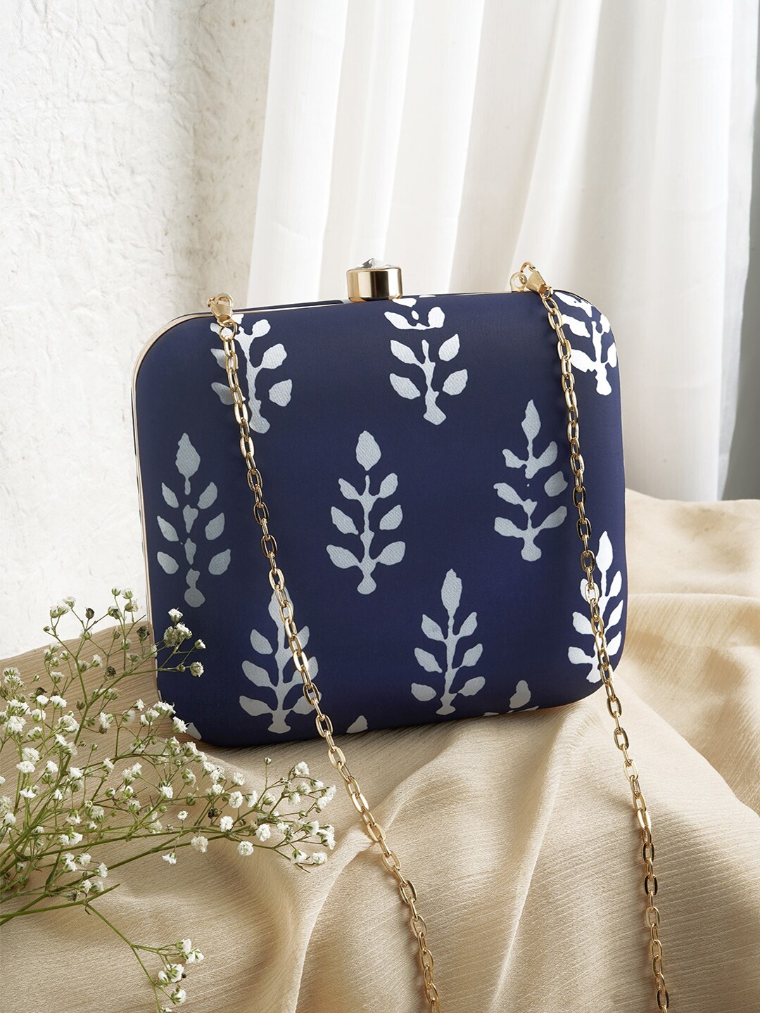 

TEEJH Printed Box Clutch, Blue