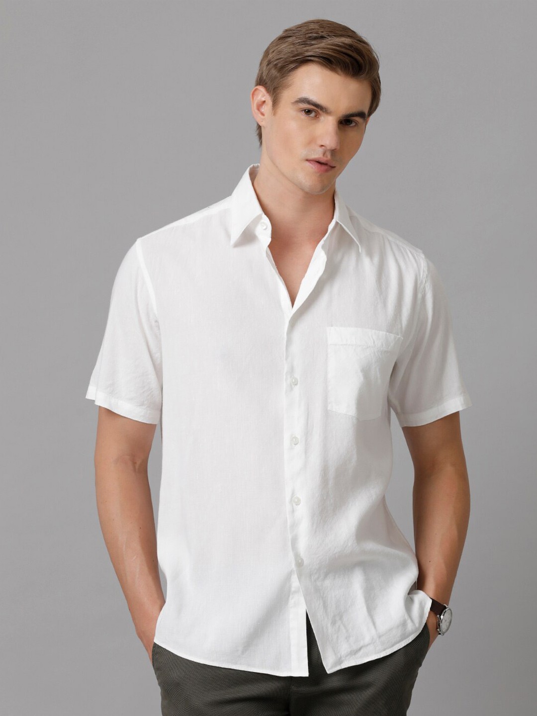 

Aldeno Comfort Spread Collar Short Sleeve Casual Shirt, White
