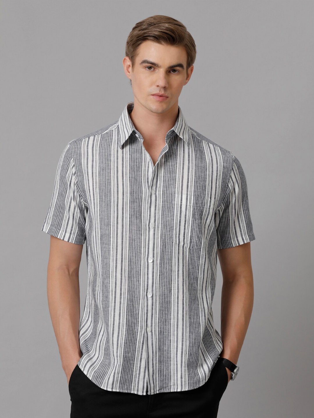 

Aldeno Comfort Vertical Stripes Spread Collar Linen Casual Shirt, Grey