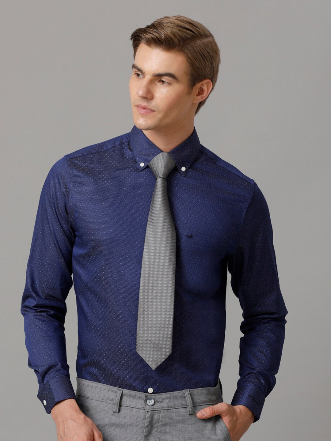 

Aldeno India Slim Micro Ditsy Printed Button-Down Collar Formal Shirt, Navy blue