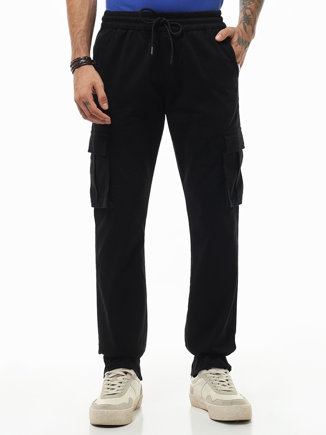 

Bewakoof Men Mid Rise Pure Cotton Cargo Jogger, Black