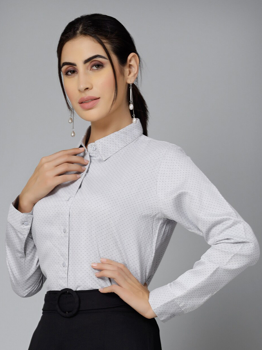 

Style Quotient Grey Smart Micro Ditsy Printed Formal Shirt