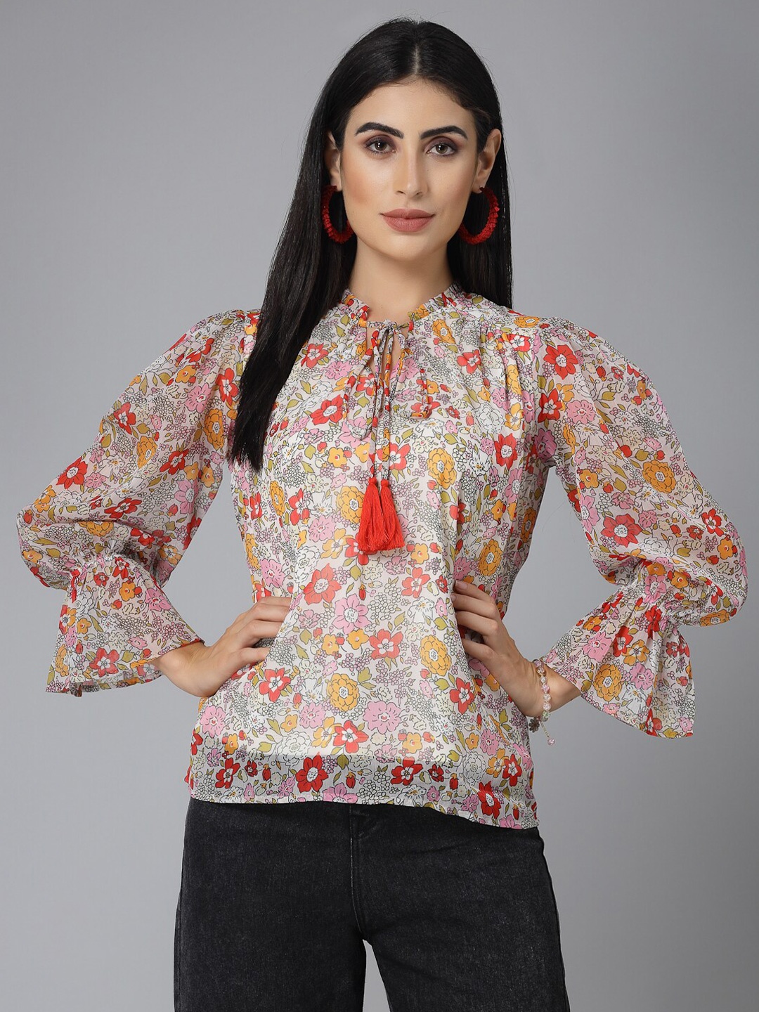 

Style Quotient Cream Colour Floral Printed Tie-Up Neck Puff Sleeves Regular Top