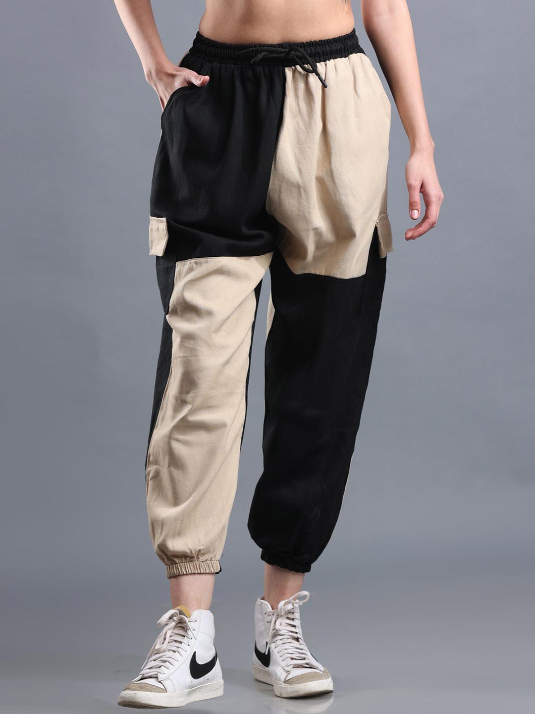 

The Dance Bible Women Colourblocked Anti Odour Relaxed Fit Cotton Joggers, Beige