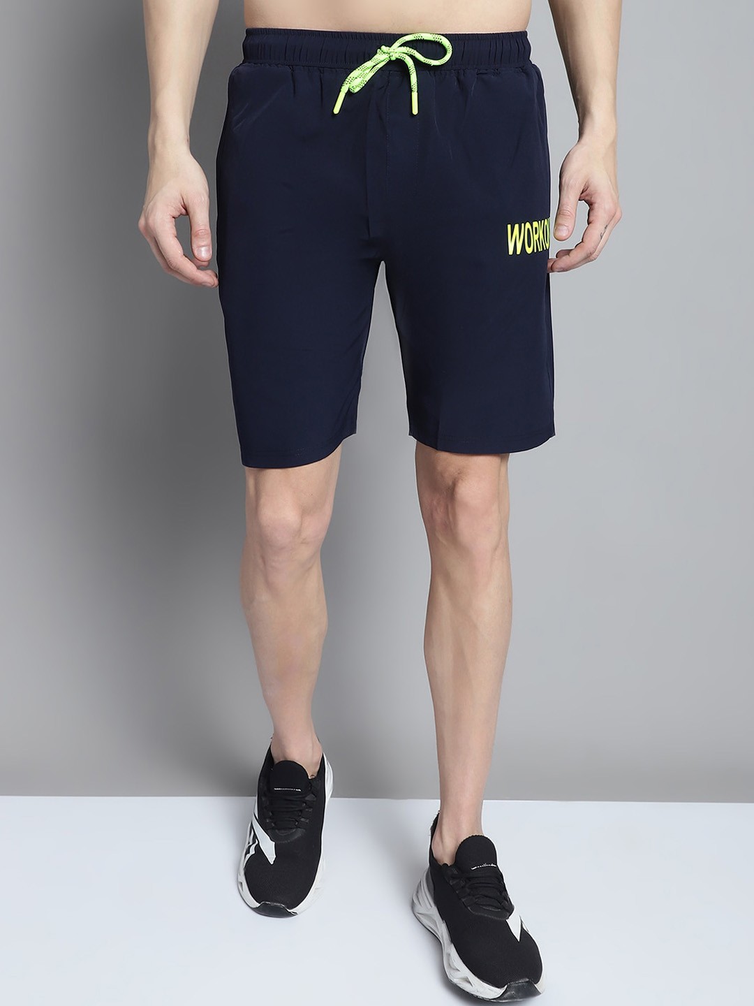 

9ty3ree Men Mid Rise Sports Shorts, Navy blue