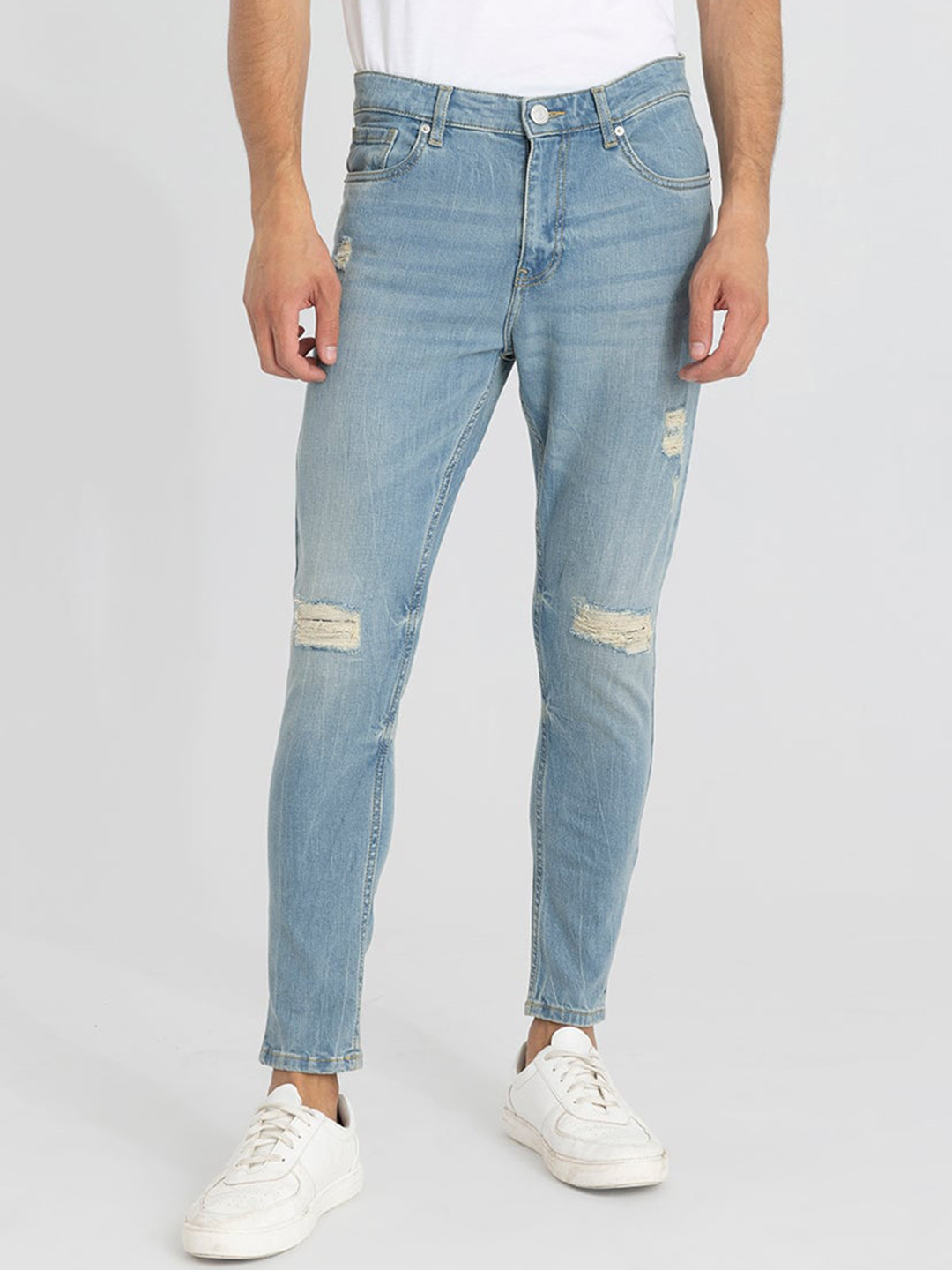 

Snitch Men Blue Skinny Fit Mid-Rise Mildly Distressed Light Fade Stretchable Jeans