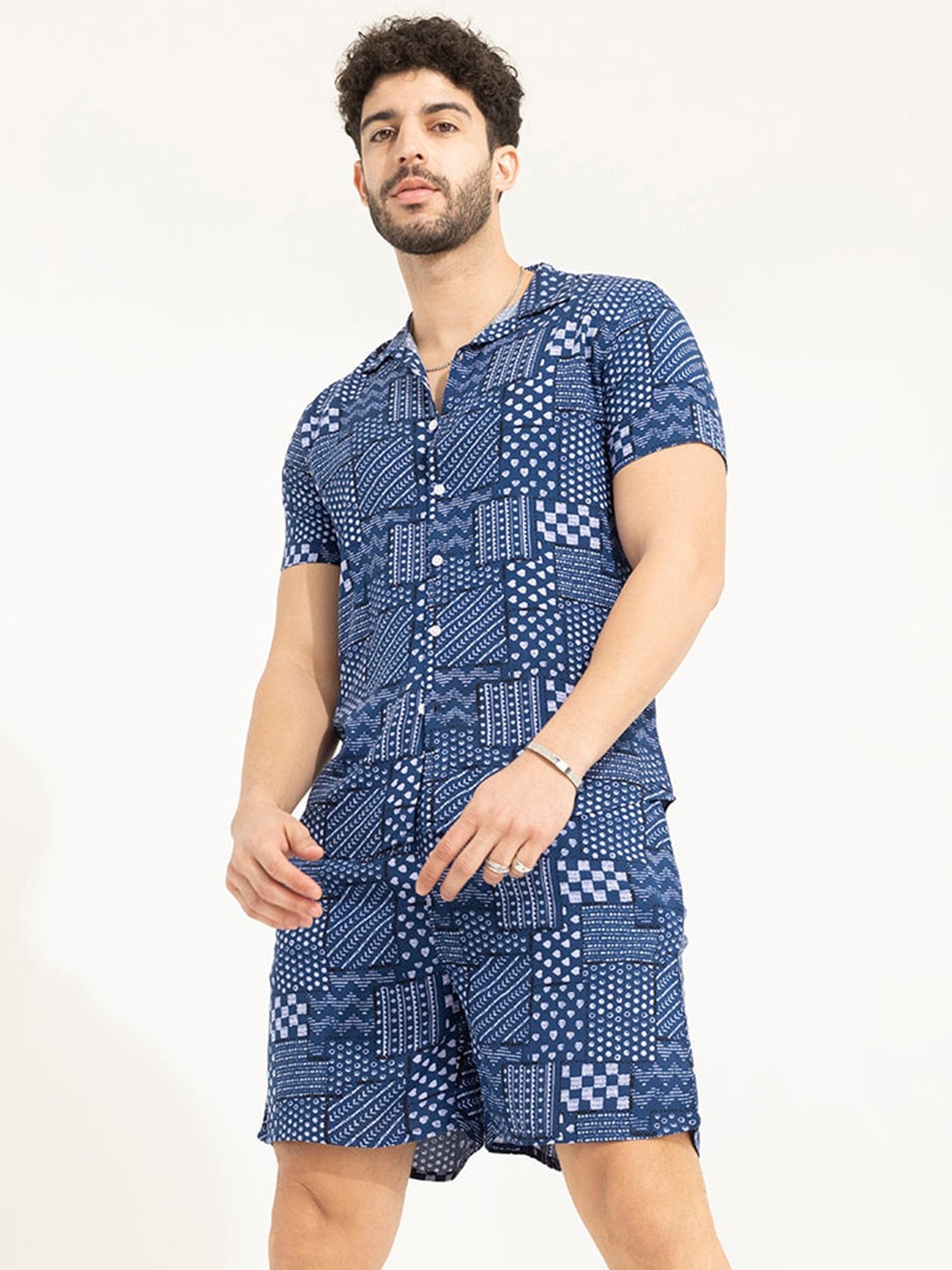 

Snitch Blue & White Printed Shirt & Shorts