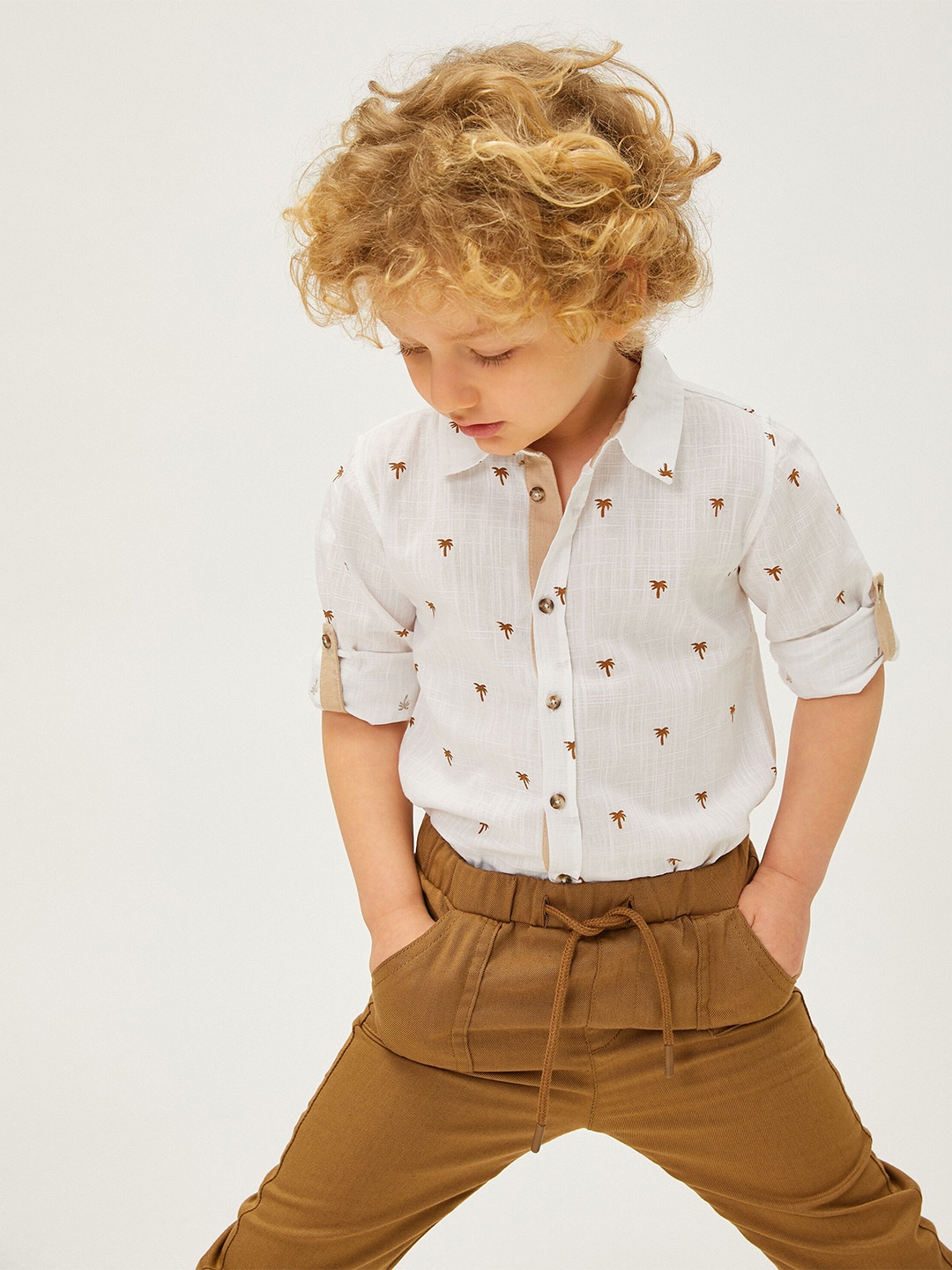 

Koton Boys Conversational Printed Roll-Up Sleeves Pure Cotton Casual Shirt, White