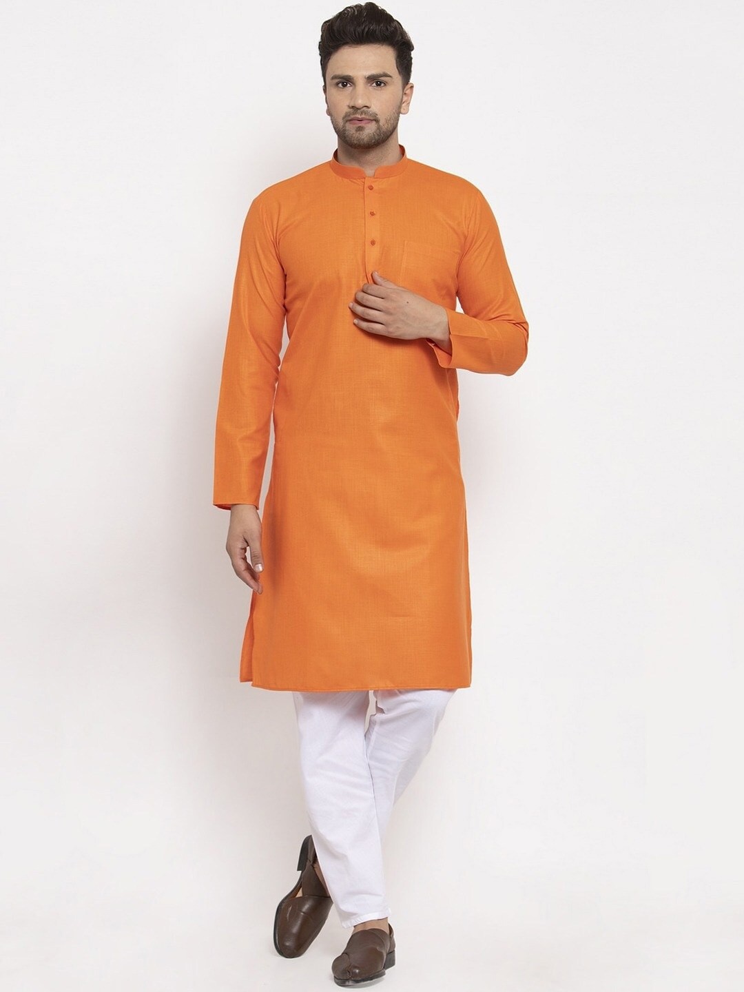 

Angroop Mandarin Collar Straight Kurta With Pyjamas, Orange