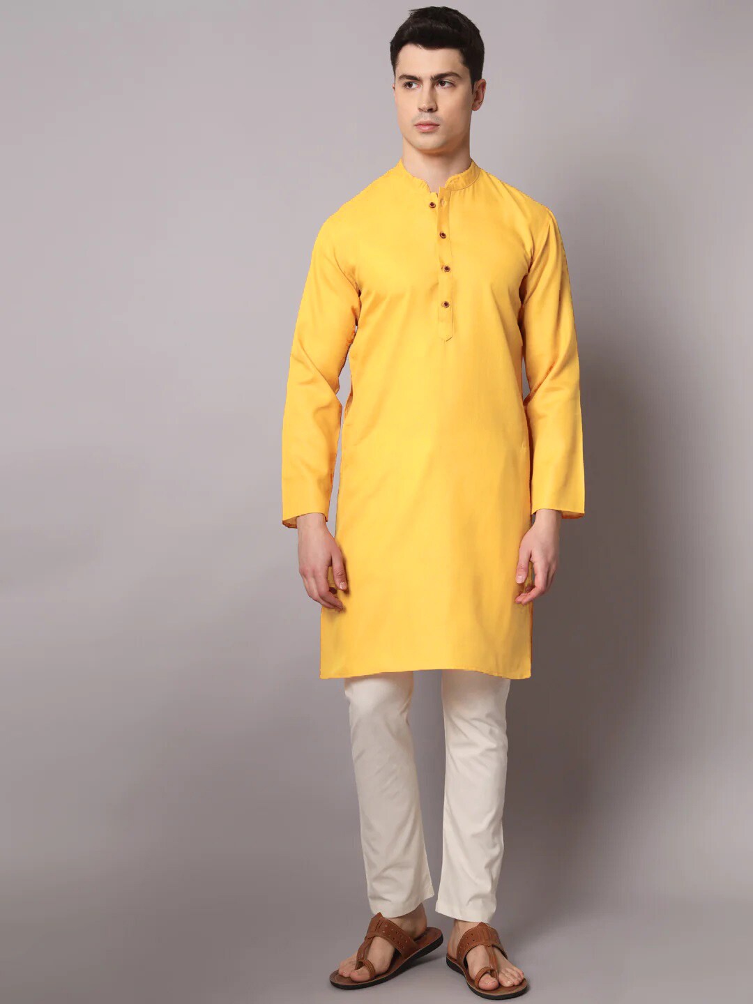 

Angroop Mandarin Collar Straight Kurta With Pyjamas, Yellow