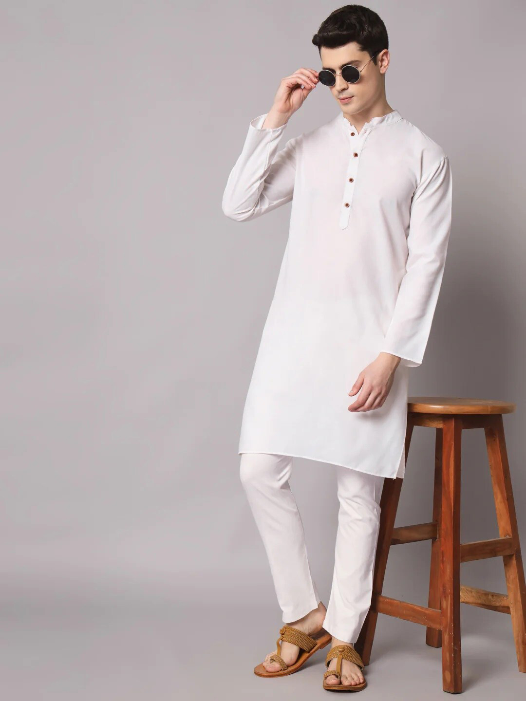 

Angroop Mandarin Collar Straight Kurta With Pyjamas, White