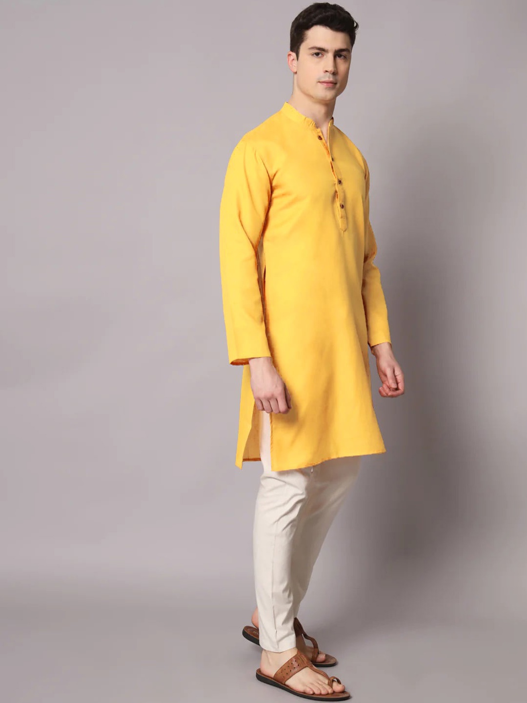 

Angroop Mandarin Collar Straight Kurta with Churidar, Yellow