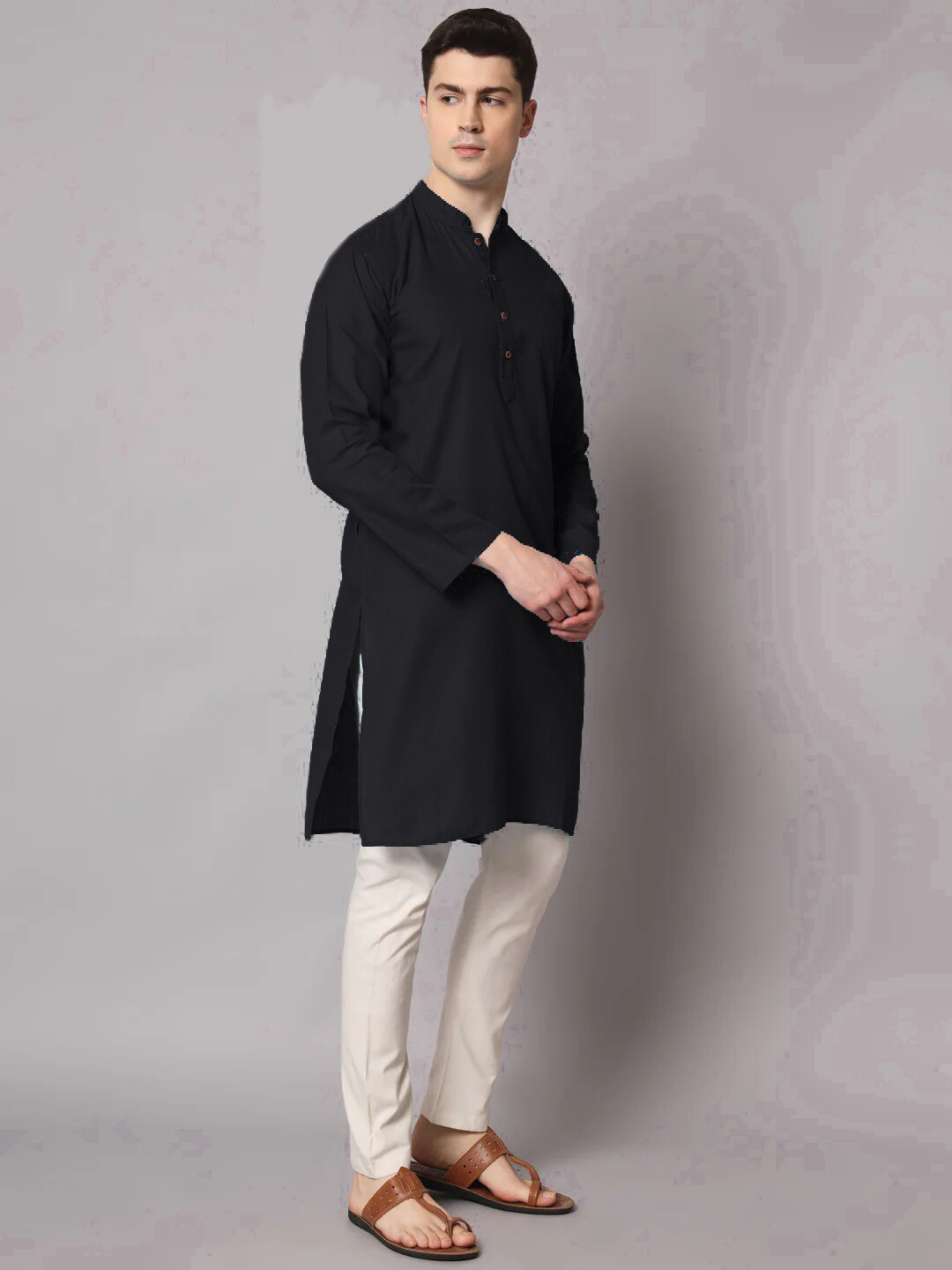 

Angroop Mandarin Collar Straight Kurta With Pyjamas, Black