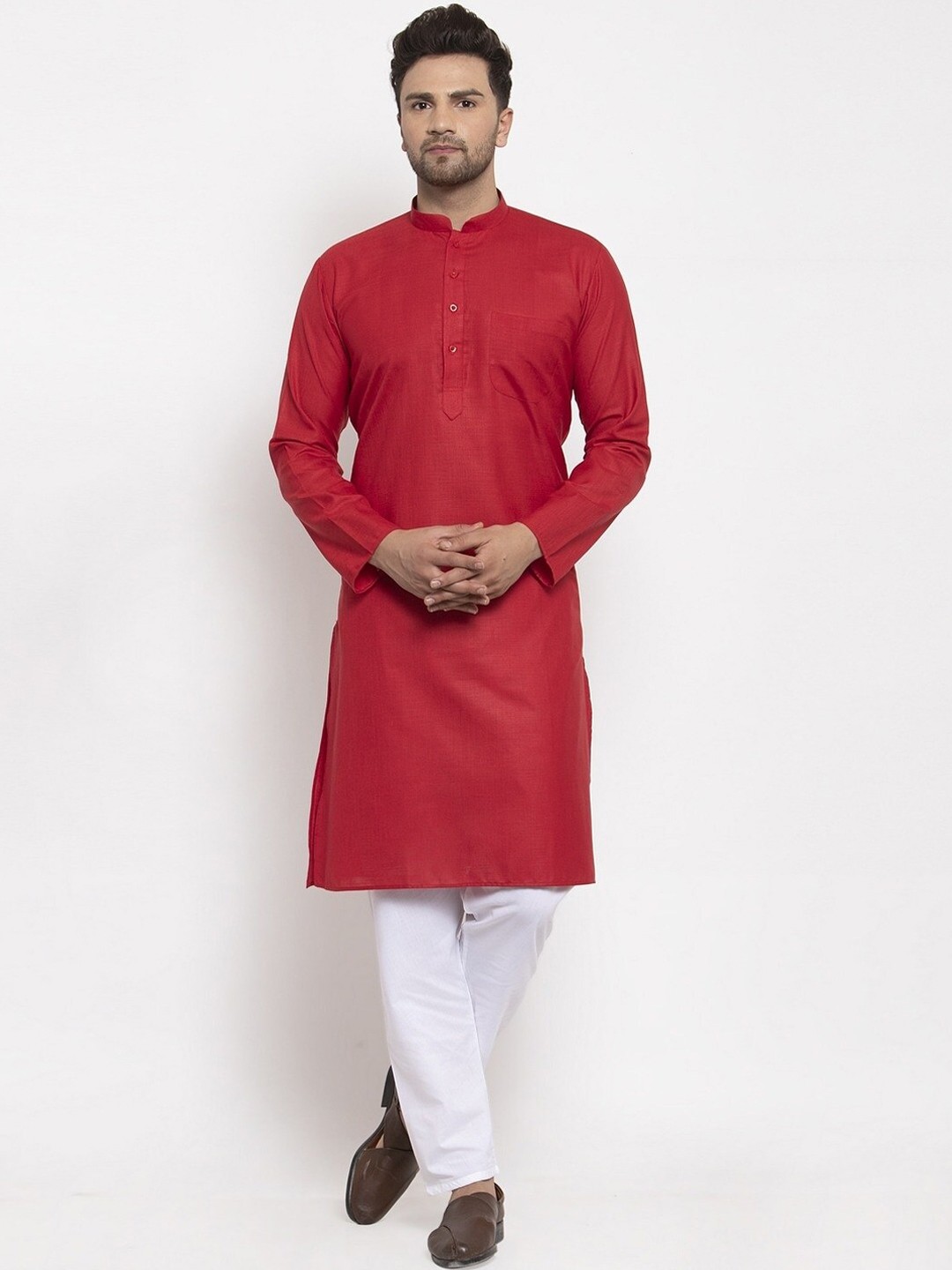 

Angroop Mandarin Collar Straight Kurta With Pyjamas, Maroon