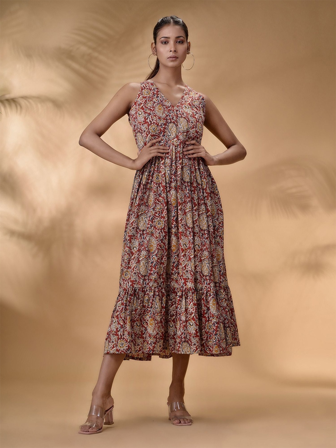 

Disli Red Floral Printed V-Neck Sleeveless A-Line Midi Cotton Dress