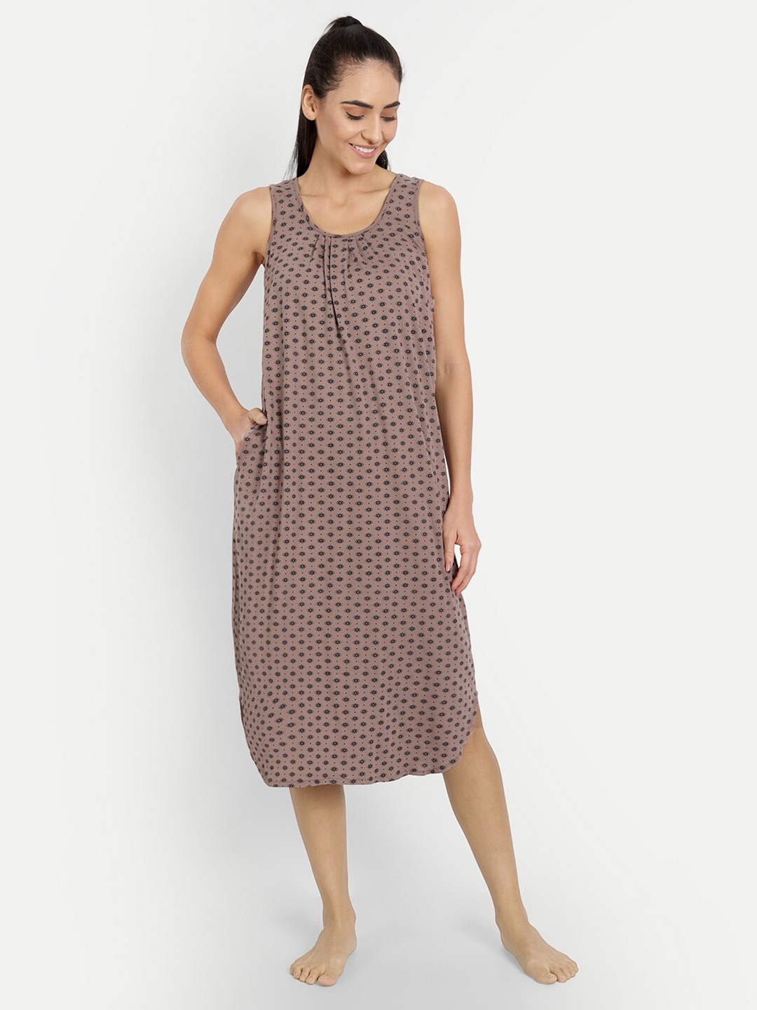 

BLAZON Floral Printed Pure Cotton Nightdress, Brown