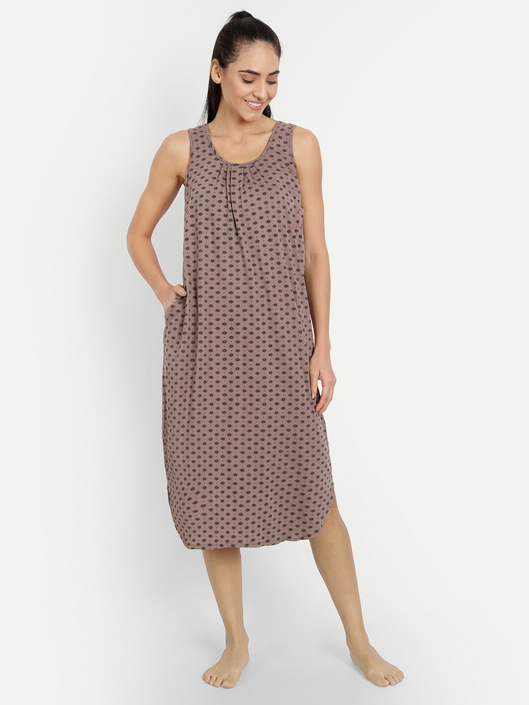 

BLAZON Floral Printed Pure Cotton Nightdress, Brown