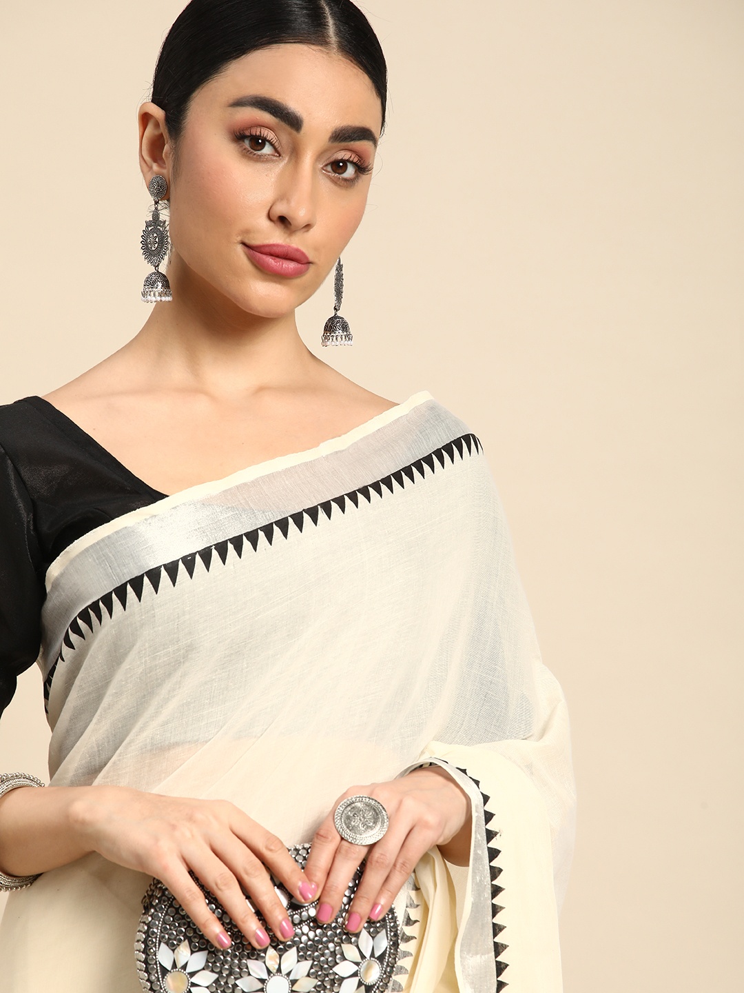 

Kalyan Silks Solid Zari Pure Cotton Kasavu Saree, Off white