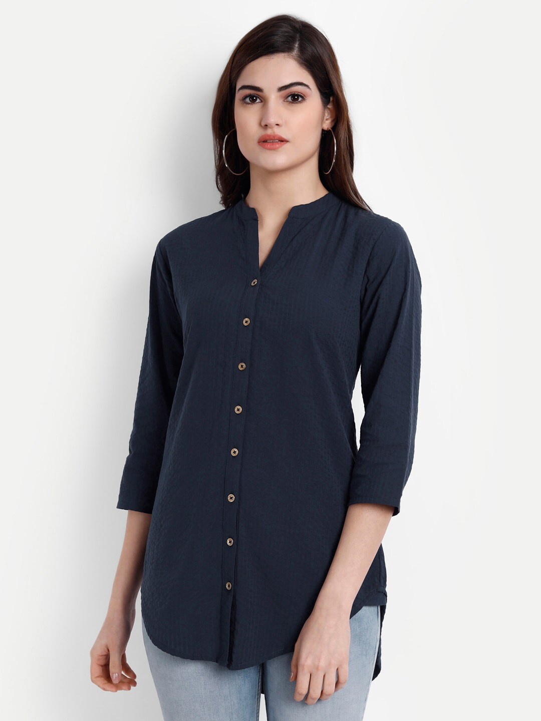 

SUTI Mandarin Collar Cotton High-Low Top, Navy blue