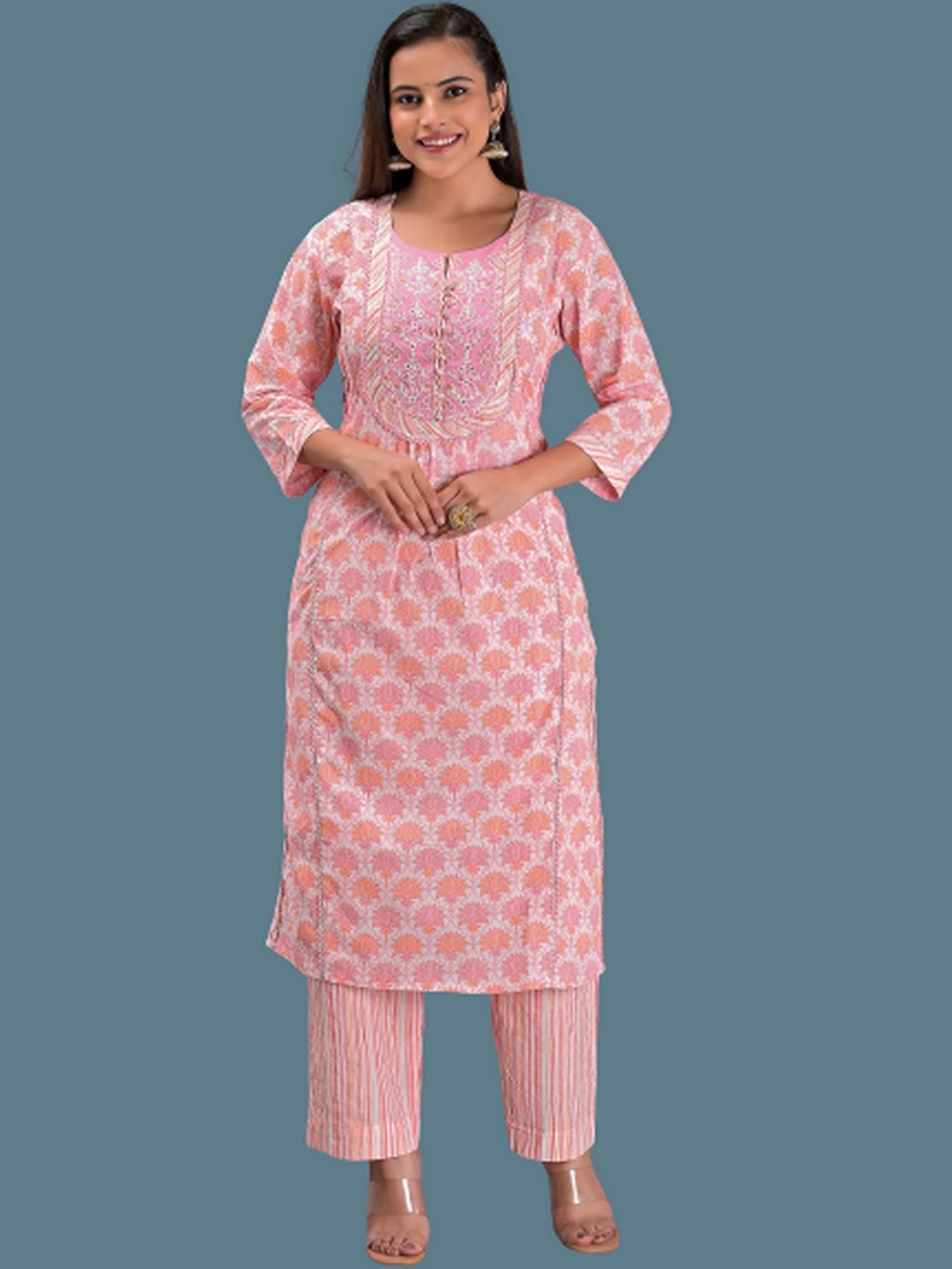 

EtnicaWear Ethnic Motifs Printed Pure Cotton Kurta With Trousers, Peach