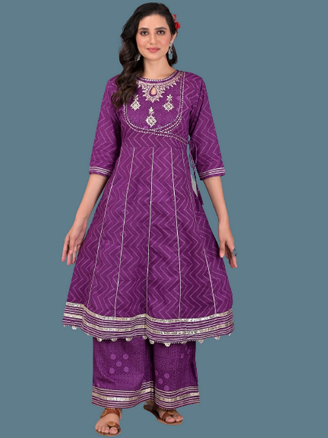 

EtnicaWear Bandhani Printed Gotta Patti Pure Cotton Kurta with Palazzos, Purple