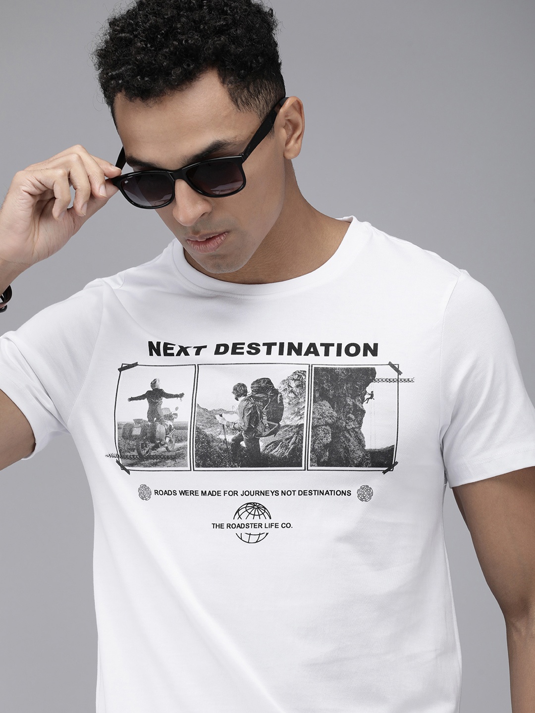 

Roadster Men Graphic Printed T-shirt, White