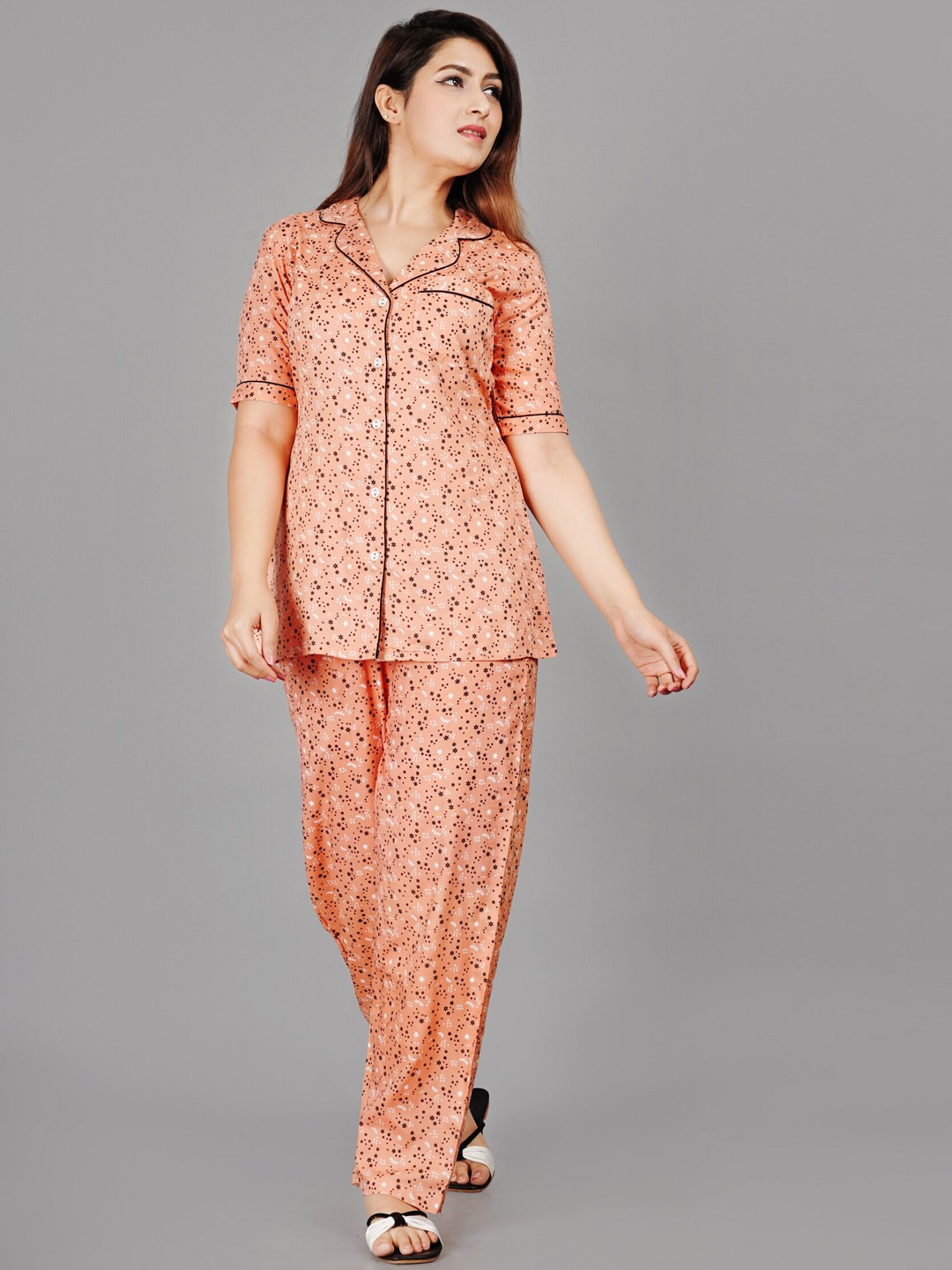 

TREND ME Lapel Collar Conversational Printed Pure Cotton Night suit, Peach