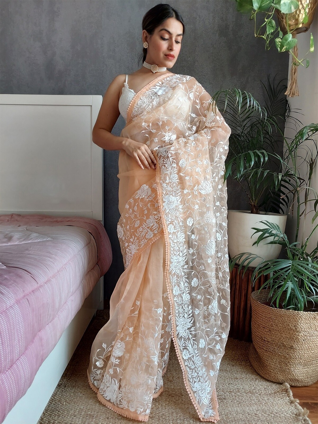 

Anouk Peach & White Floral Embroidered Organza Saree