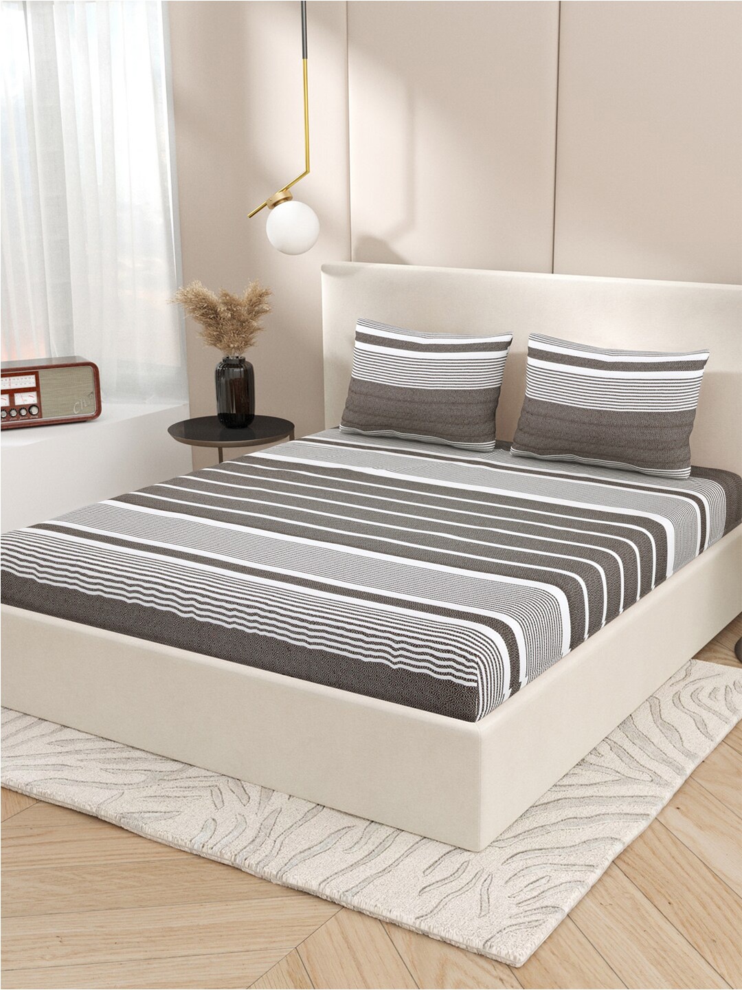 

Varde Warm Grey 210 TC Double Bedsheet with 2 Pillow Cover