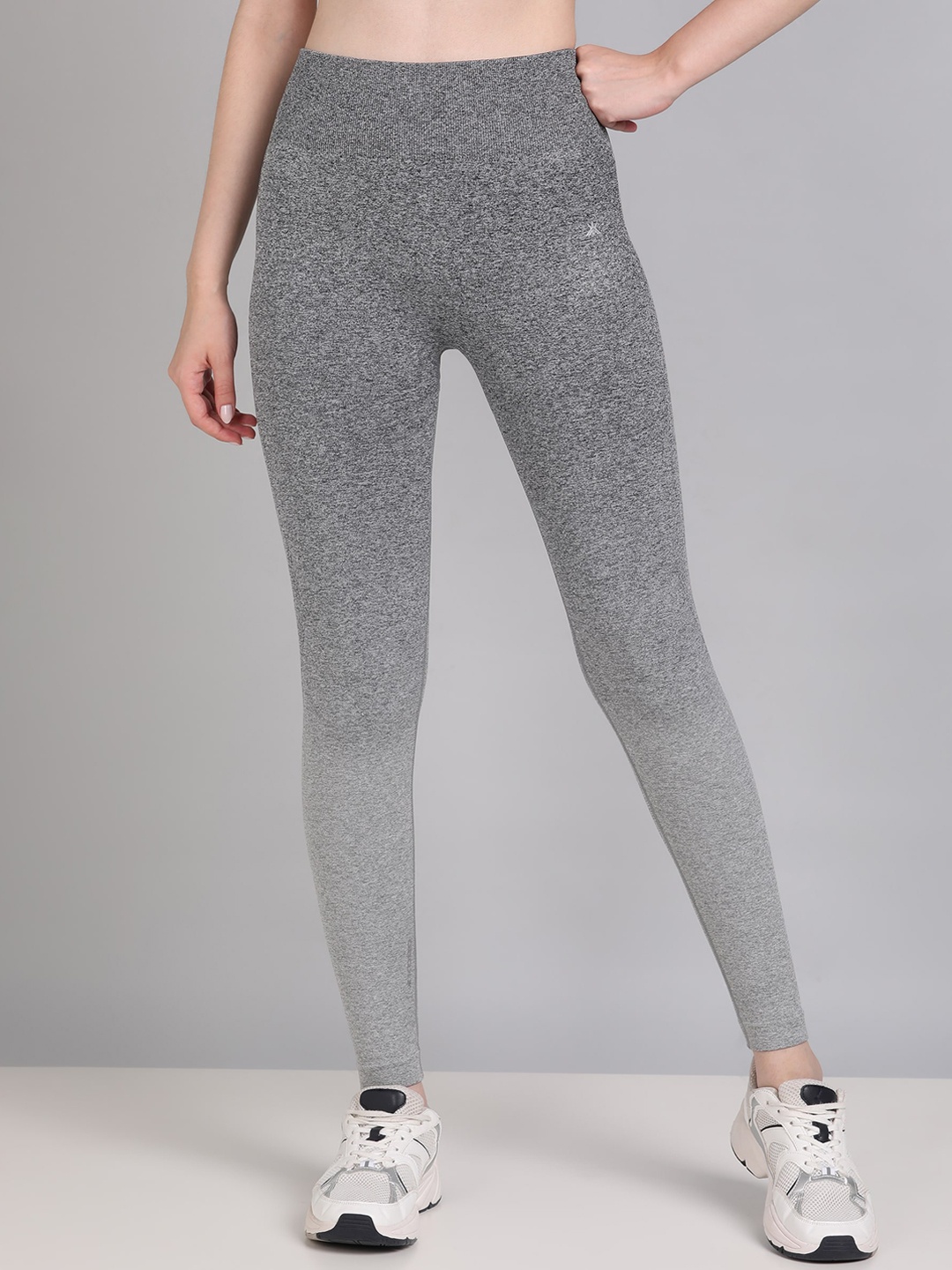 

KOBO Seamless Ankle-Length Yoga Tights, Grey