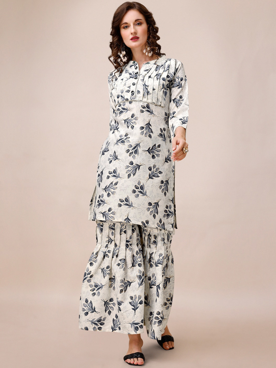 

JATRIQQ Floral Printed Regular Gotta Patti Pure Cotton Kurta With Sharara, White