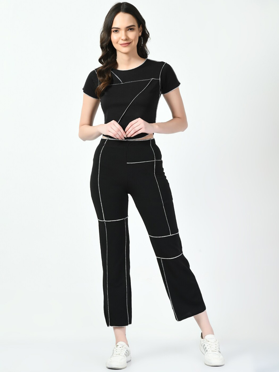

CLAFOUTIS Self-Design Top With Trousers, Black