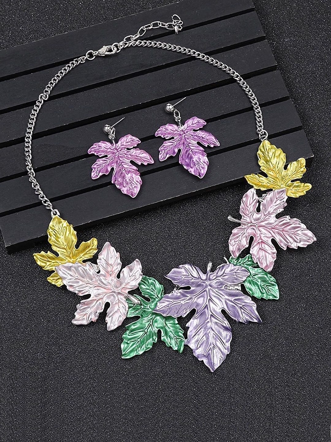 

AVANT-GARDE PARIS Silver Plated Enameled Jewellery Set