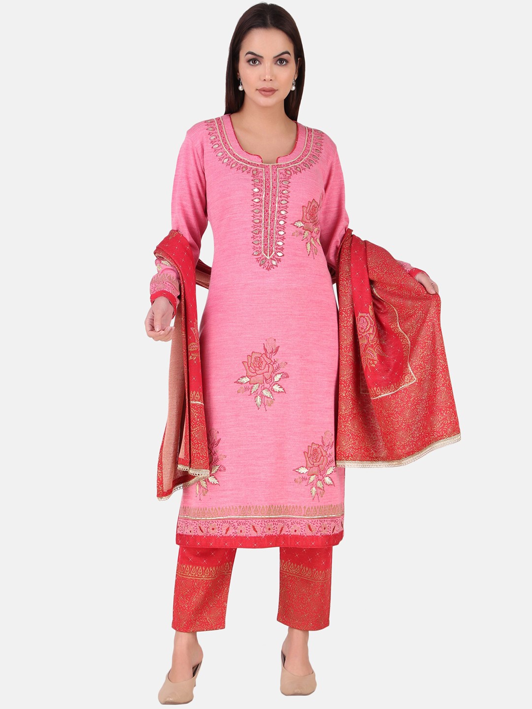 

Elthia Round Neck Thread Work Gotta Patti Regular Kurta & Trousers With Dupatta, Pink