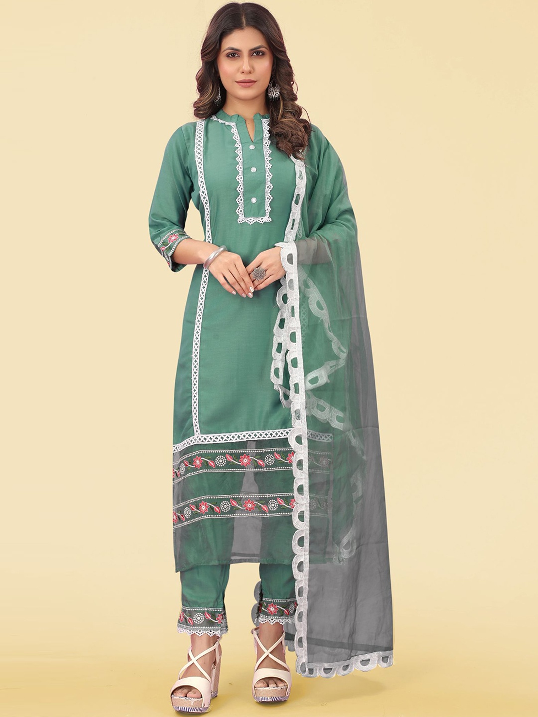 

KALINI Ethnic Motifs Embroidered Lace-Up Detailed Kurta with Trousers & Dupatta, Green