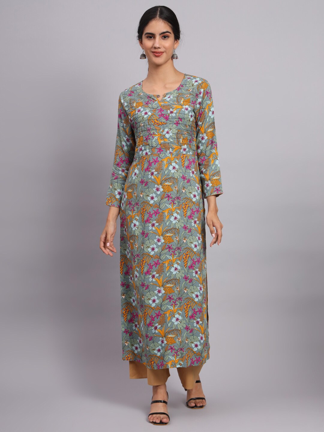 

Tissu Floral Printed Regular Straight Kurta With Palazzos, Grey