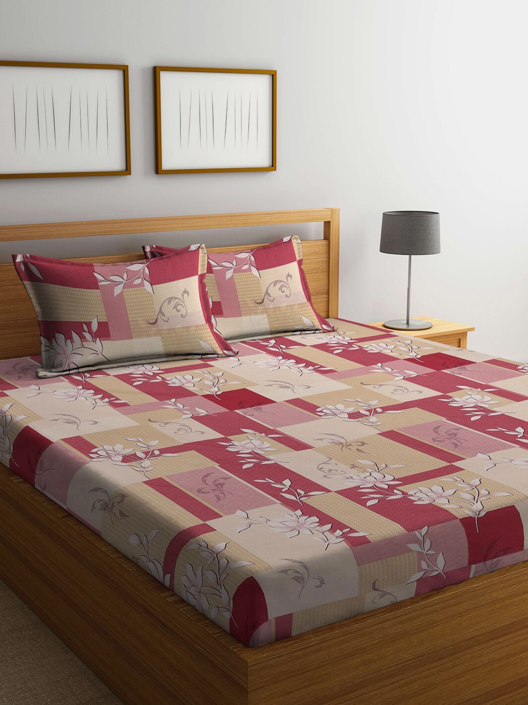 

KLOTTHE Red & Brown Floral-Printed 130GSM Fitted Double King Bedsheet with 2 Pillow Covers